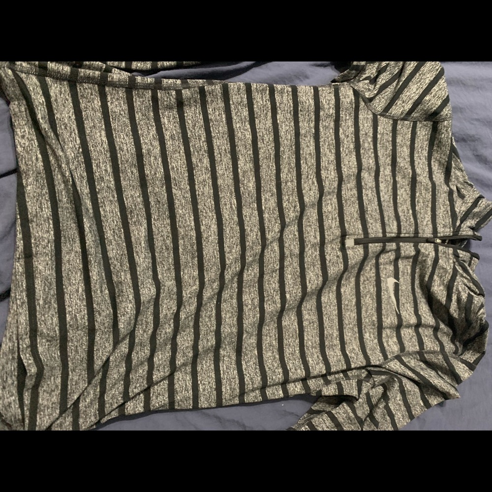 Nike pullover